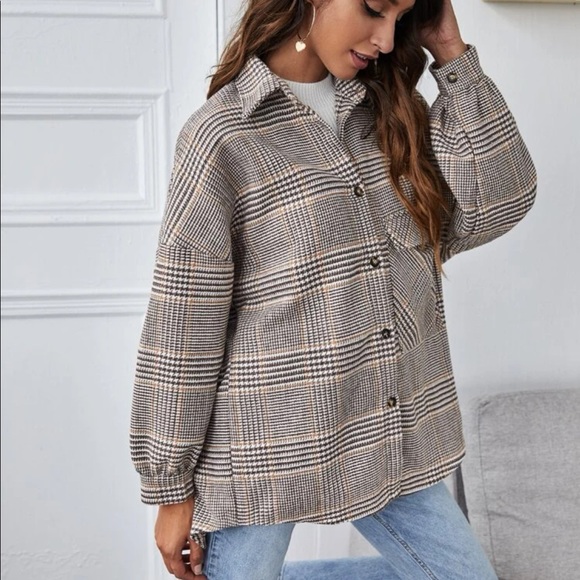 Plaid pocket drop shoulder coat!! Worn once! - Picture 5 of 5